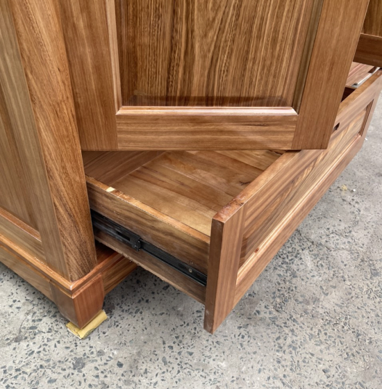 Tủ quần áo gỗ hương xám 2 tầng 5 cánh cao cấp 