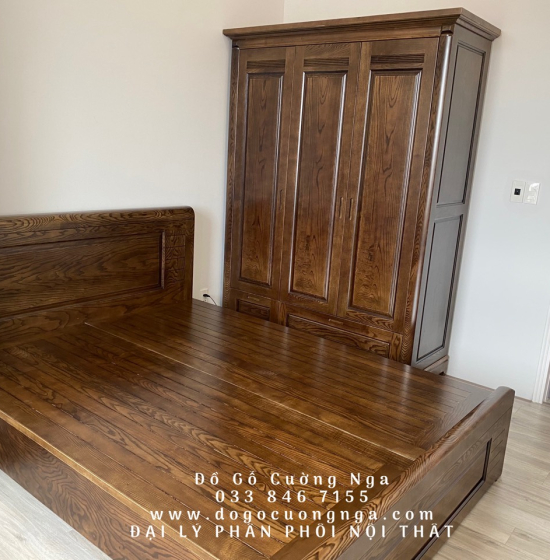 Giường gỗ Sồi Nga lau màu óc chó hiện đại - vạt phản 