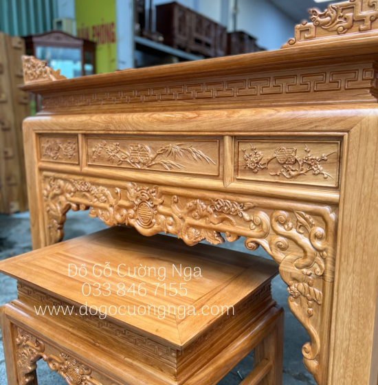 Bàn Thờ Gia Tiên Gỗ Gõ Đỏ 1m53 Như Ý BT 1.13