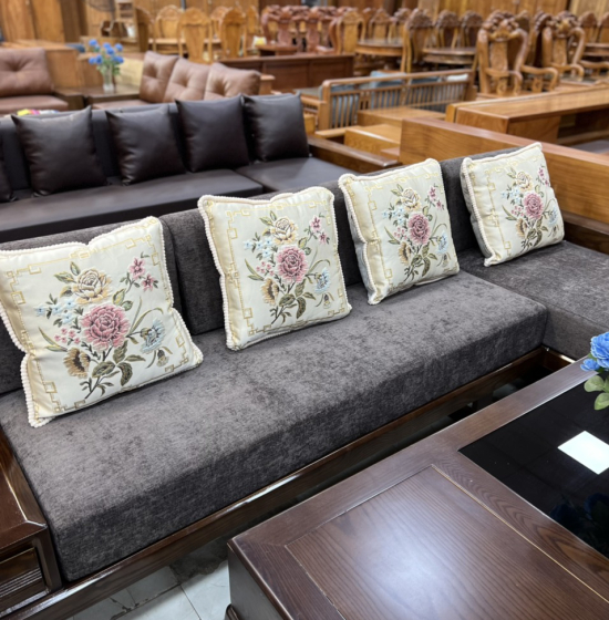 Gối Lụa Thêu Trang Trí Sofa Hiện Đại 03 