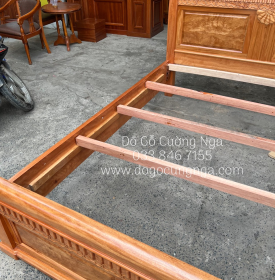 Giường Ngủ Gỗ Đinh Hương Vạt Lan - Mẫu Quạt Hiện Đại 