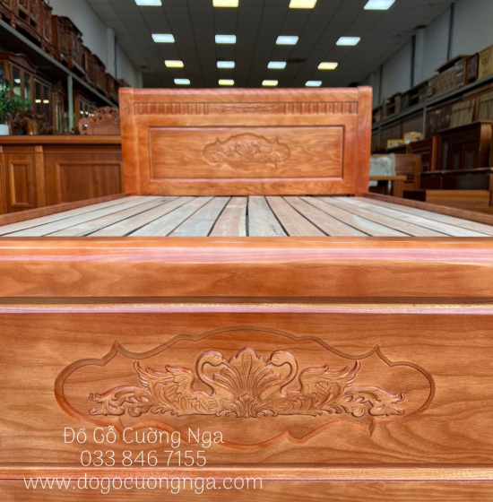 Giường ngủ gỗ sồi nga vạt lan - màu xoan giá rẻ 