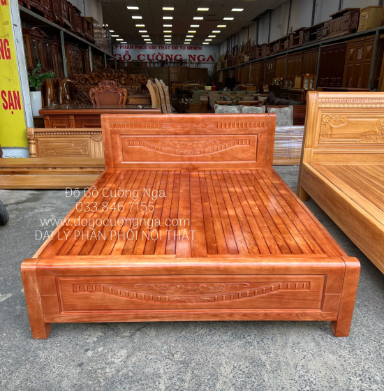 Giường gỗ sồi nga vạt phản - màu cánh gián 