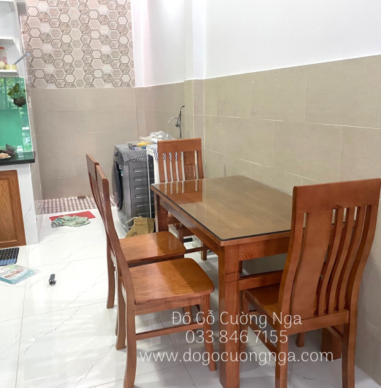 Bộ bàn ăn  4 ghế gỗ sồi nga - mặt liền 1m2 màu xoan BS 03
