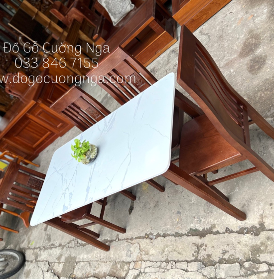 Bộ bàn ăn gỗ sồi nga mặt đá 4 ghế - lau màu óc chó GS 06