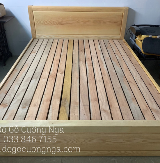 Giường gỗ sồi nga 2 ngăn kéo vạt lan hiện đại 