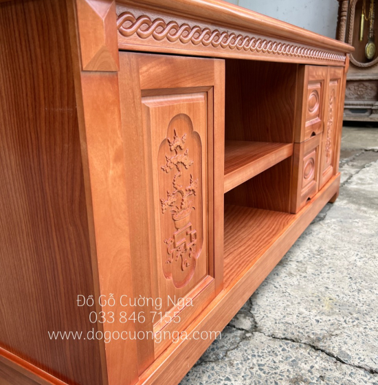 Kệ Tivi Gỗ Xoan Đào Mẫu Nhật Quẩy KG 028