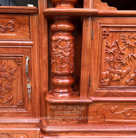 Kệ tivi gỗ Hương Đá mẫu cột nho 1m8 và 2m KG 03