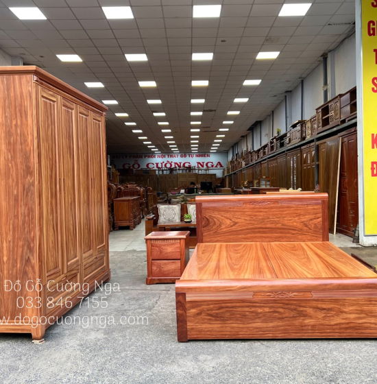 Tủ Quần Áo Gỗ Cẩm Vân 4 Cánh Trơn CV 29.12