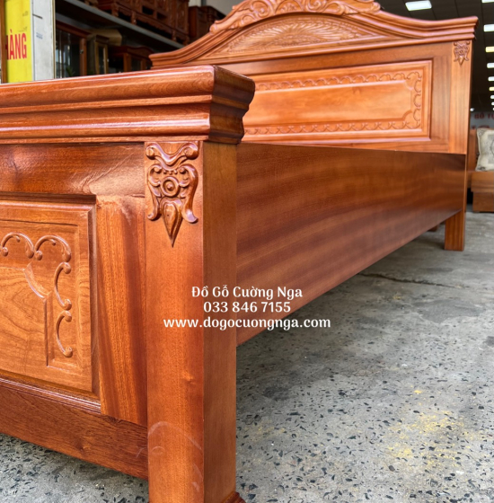 Giường gỗ xoan đào vạt phản - mẫu nữ hoàng 