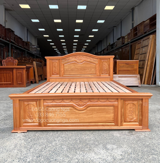 Giường gỗ đinh hương vạt lan - mẫu nữ hoàng 