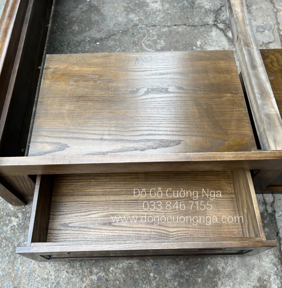 Giường ngủ gỗ sồi nga 2 ngăn kéo vạt phản - lau màu óc chó 