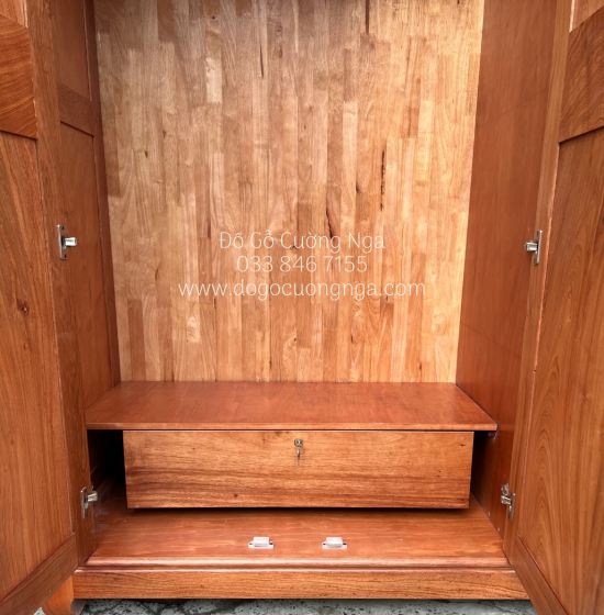 Tủ áo gỗ hương đá - 3 cánh mẫu đồng tiền 