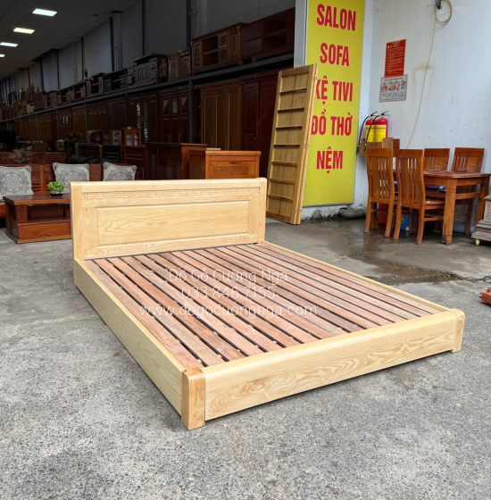 Giường gỗ sồi nga kiểu nhật - vạt lan 