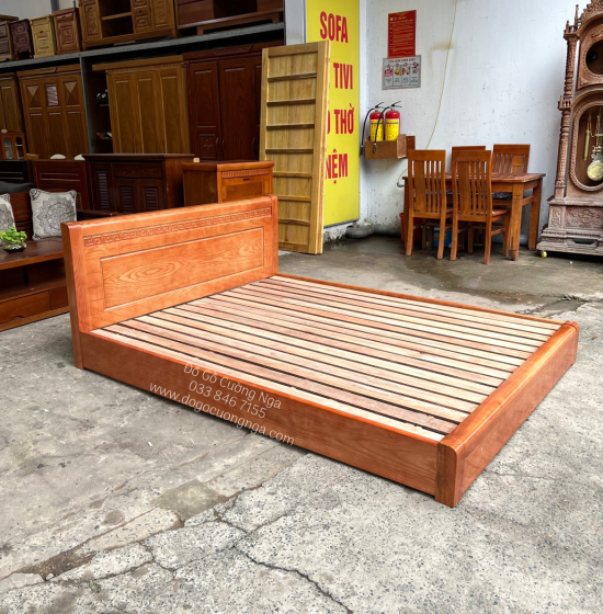 Giường gỗ sồi nga kiểu nhật hiện đại - vạt lan 