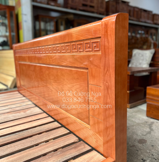 Giường gỗ sồi nga kiểu nhật hiện đại - vạt lan 