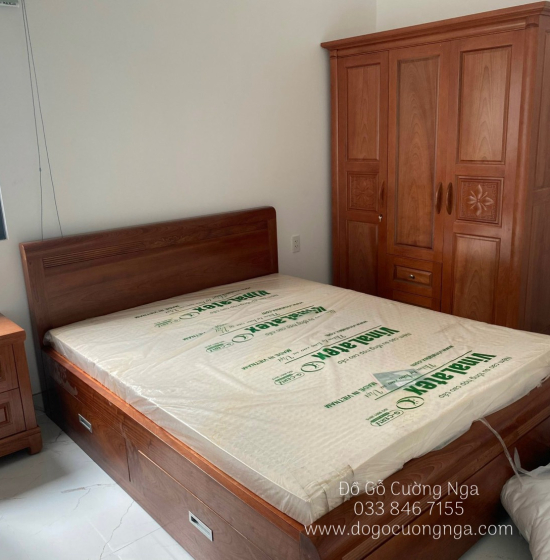 Giường ô kéo gỗ xoan đào vạt lan hiện đại - mẫu chỉ hoa 