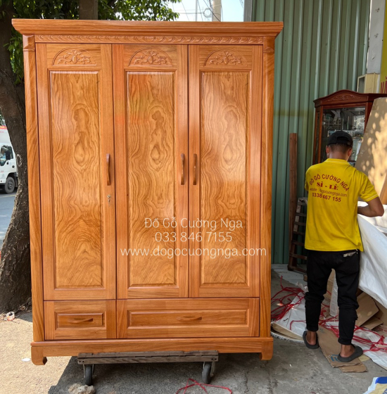 Tủ quần áo gỗ gõ đỏ 3 cánh cao cấp - mẫu hoa vòm 