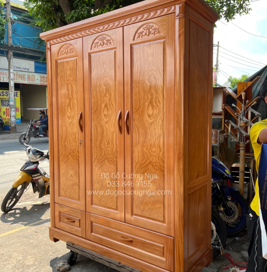 Tủ quần áo gỗ gõ đỏ 3 cánh cao cấp - mẫu hoa vòm 