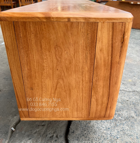 Kệ tivi gỗ gõ đỏ hiện đại 2m - chân xoắn KG 02 