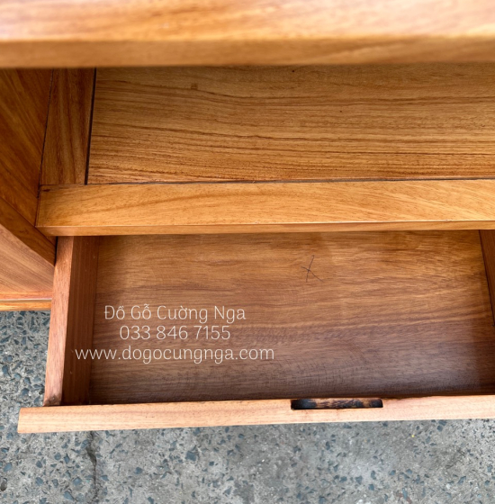 Kệ tivi gỗ gõ đỏ hiện đại 2m - chân xoắn KG 02 