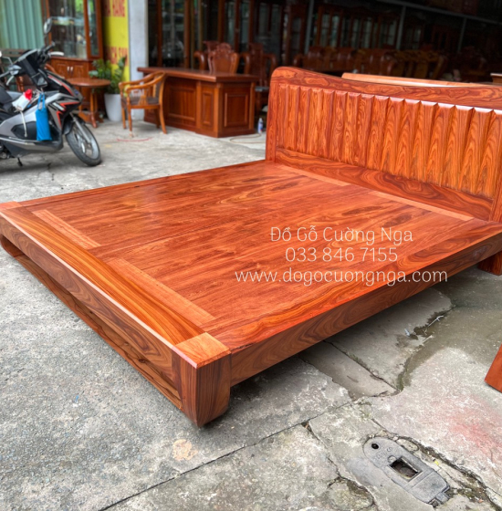 Giường Ngủ Gỗ Cẩm Tự Nhiên Chân Quỳ Đẹp Hiện Đại 