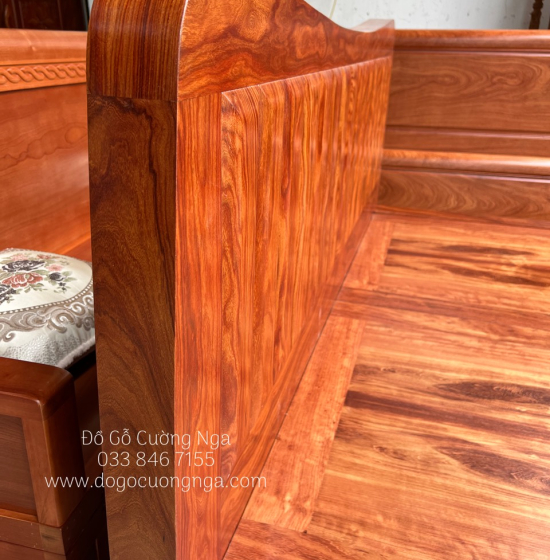 Giường Ngủ Gỗ Cẩm Tự Nhiên Chân Quỳ Đẹp Hiện Đại 