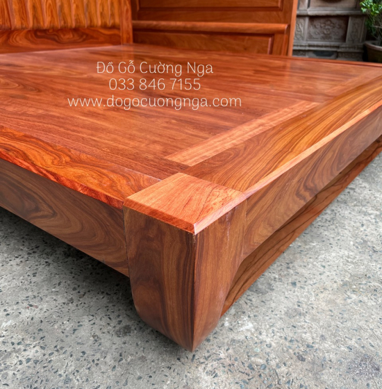 Giường Ngủ Gỗ Cẩm Tự Nhiên Chân Quỳ Đẹp Hiện Đại 