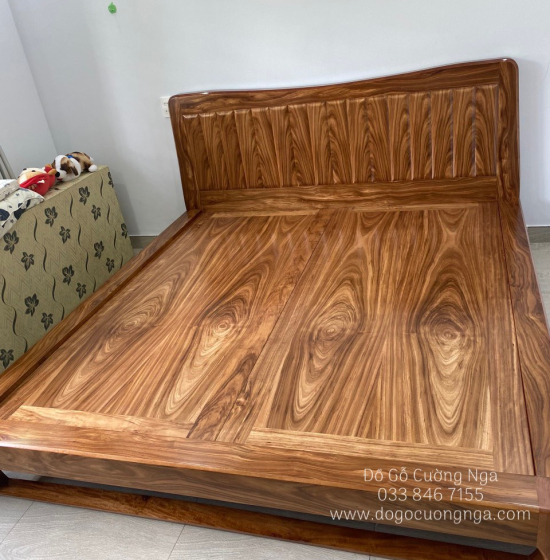 Giường Ngủ Kiểu Nhật Gỗ Hương Xám - Chân Quỳ Hiện Đại 