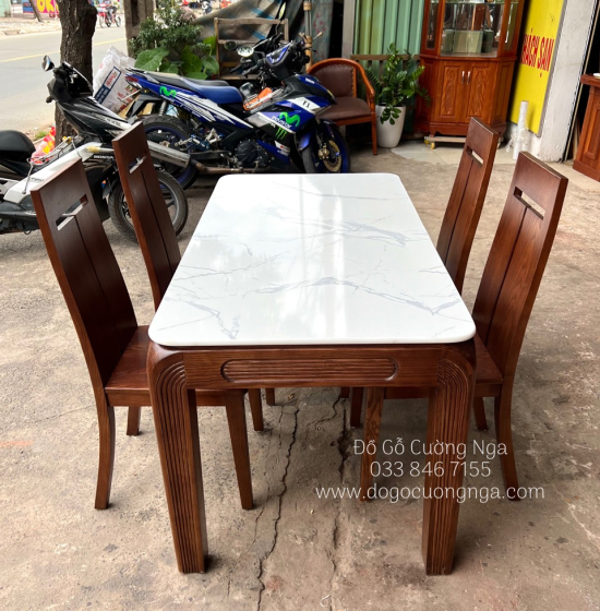 Bàn ĂN Gỗ Sồi Nga Lau Màu Óc Chó 4 Ghế Hiện Đại 