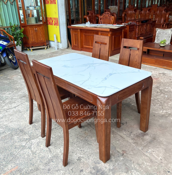 Bàn ĂN Gỗ Sồi Nga Lau Màu Óc Chó 4 Ghế Hiện Đại 