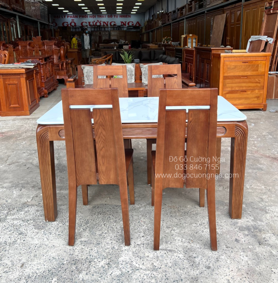 Bàn ĂN Gỗ Sồi Nga Lau Màu Óc Chó 4 Ghế Hiện Đại 