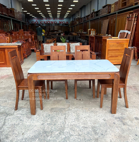 Bàn ĂN Gỗ Sồi Nga Lau Màu Óc Chó 4 Ghế Hiện Đại 