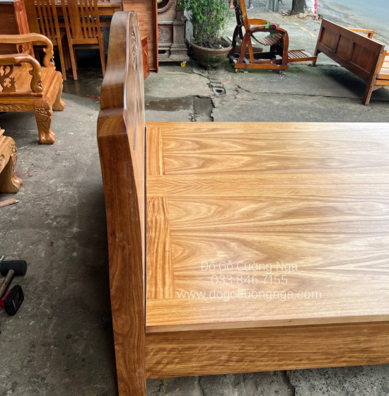 Giường Ngủ Gỗ Hương Xám Vạt Phản Liền Cao Cấp - Mẫu Vòm 