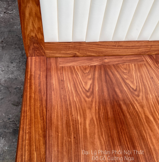 Giường Ngủ Gỗ Cẩm Kiểu Nhật Chân Quỳ - Đầu Bọc Nệm Đẹp Hiện Đại 