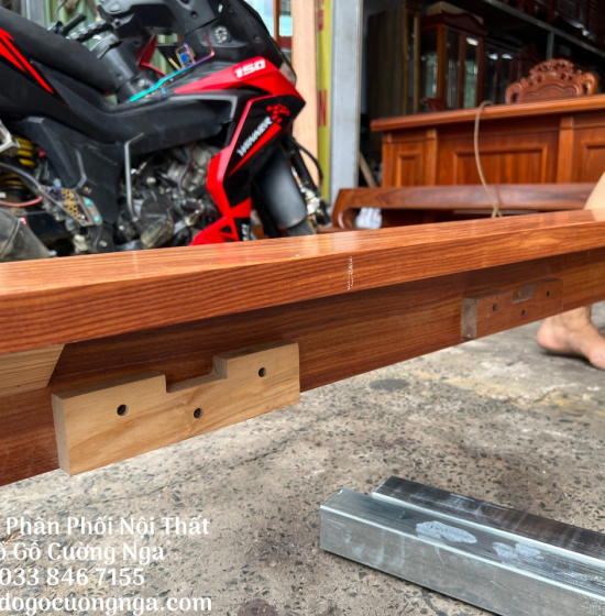 Giường Ngủ Gỗ Cẩm Kiểu Nhật Chân Quỳ - Đầu Bọc Nệm Đẹp Hiện Đại 