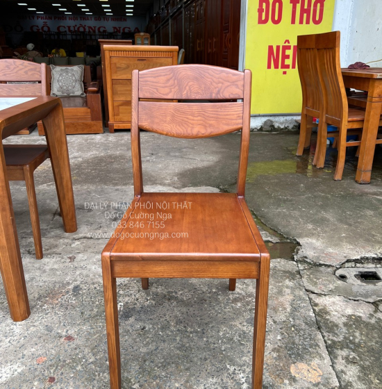 Bọ Bàn Ăn Gỗ Sồi Nga 4 Ghế Mặt Đá - Lau Màu Óc Chó Hiện Đại 