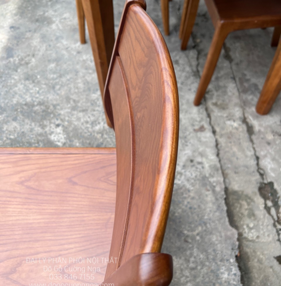Bọ Bàn Ăn Gỗ Sồi Nga 4 Ghế Mặt Đá - Lau Màu Óc Chó Hiện Đại 