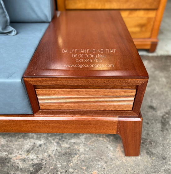 Bàn Ghế Sofa Gỗ Xoan Đào - 1 Văng Kèm Nệm Cao Cấp 