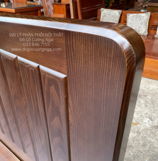 Giường Ngủ Gỗ Sồi Nga Kiểu Nhật Chân Quỳ Óc Chó Sang Trọng 