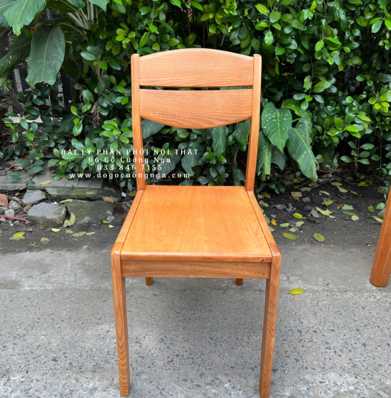 Bàn Ăn Gỗ Sồi Nga Mặt Đá 4 Ghế Lau Màu Hiện Đại 