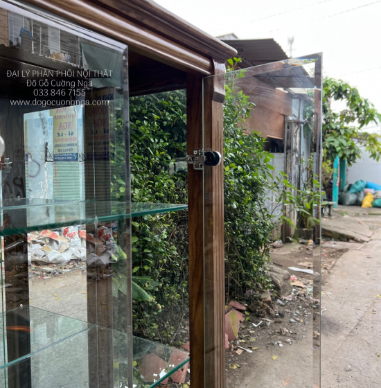 Tủ Rượu Gỗ Sồi Nga 65cm Lau Màu Óc Chó TG 14.3