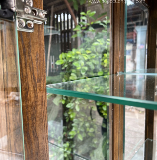 Tủ Rượu Gỗ Sồi Nga 65cm Lau Màu Óc Chó TG 14.3