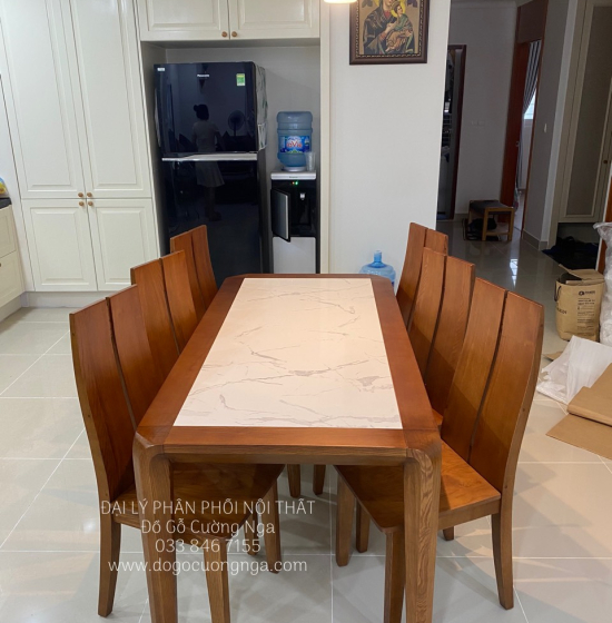 Bàn Ăn Gỗ Sồi Nga Mặt Đá 6 Ghế Lau Màu Óc Chó BG 11-6