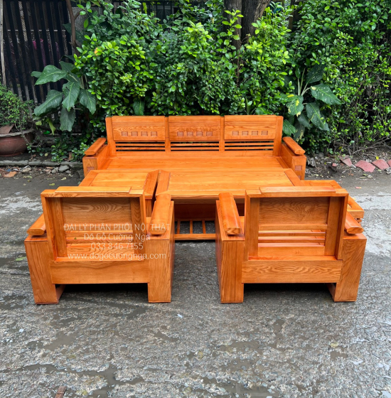 Bàn Ghế Sofa Gỗ Sồi Nga Đối Trứng 7 Món - Lau Màu Gõ Đỏ 