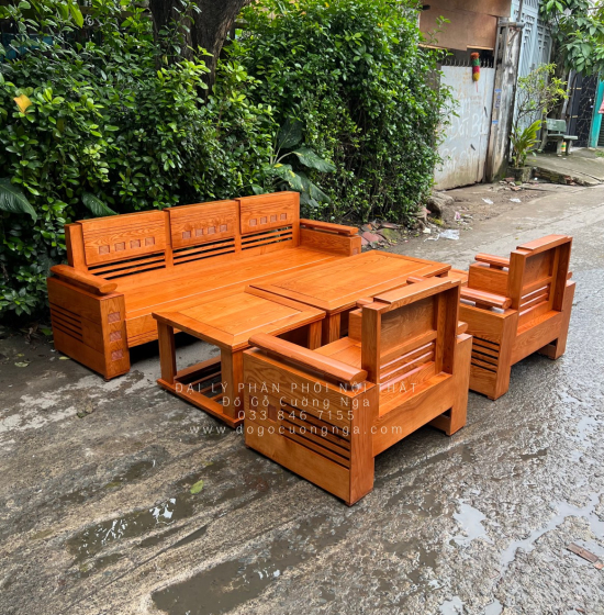 Bàn Ghế Sofa Gỗ Sồi Nga Đối Trứng 7 Món - Lau Màu Gõ Đỏ 