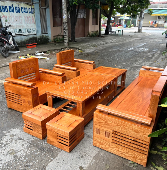Bàn Ghế Sofa Gỗ Sồi Nga Đối Trứng 7 Món - Lau Màu Gõ Đỏ 