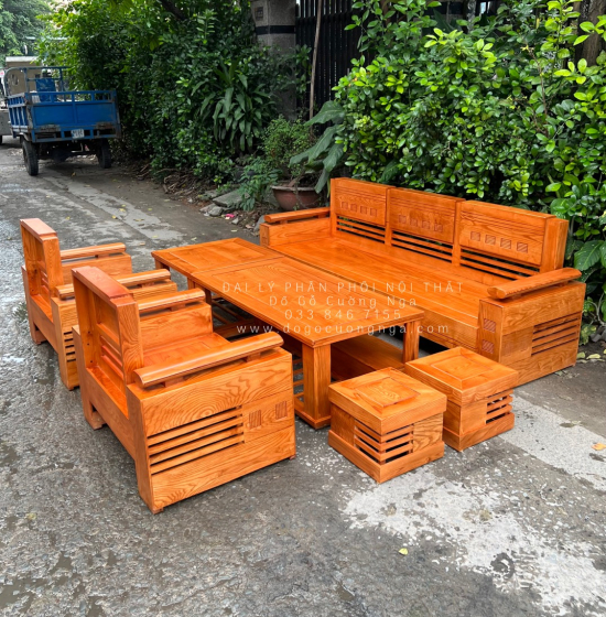 Bàn Ghế Sofa Gỗ Sồi Nga Đối Trứng 7 Món - Lau Màu Gõ Đỏ 