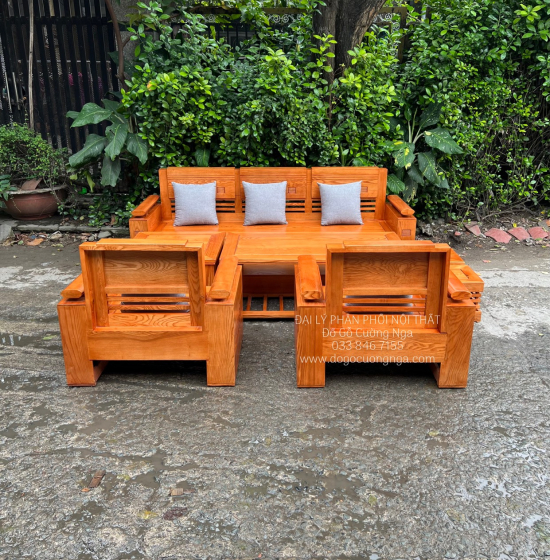Bàn Ghế Sofa Gỗ Sồi Nga Đối Trứng 7 Món - Lau Màu Gõ Đỏ 