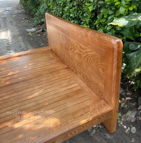 Giường Ngủ Kiểu Nhật Gỗ Sồi Nga Lau Màu Óc Chó Hiện Đại 